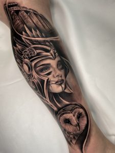 Lorena en 2 Lorena Gold Hand