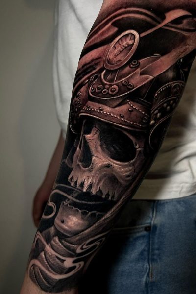 Fernando Silva Gold Hand (1)