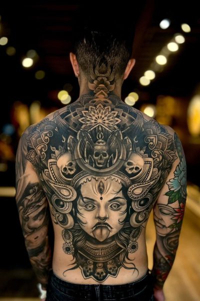 Fernando Silva Gold Hand (2)