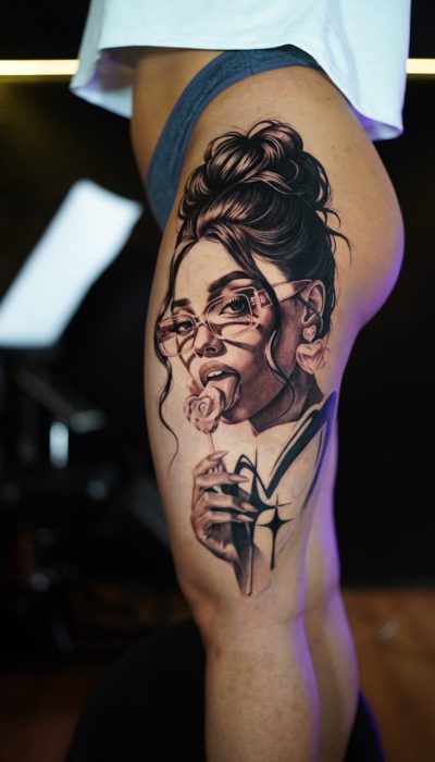 Home 7 Gold hand Tattoo Studio (5)